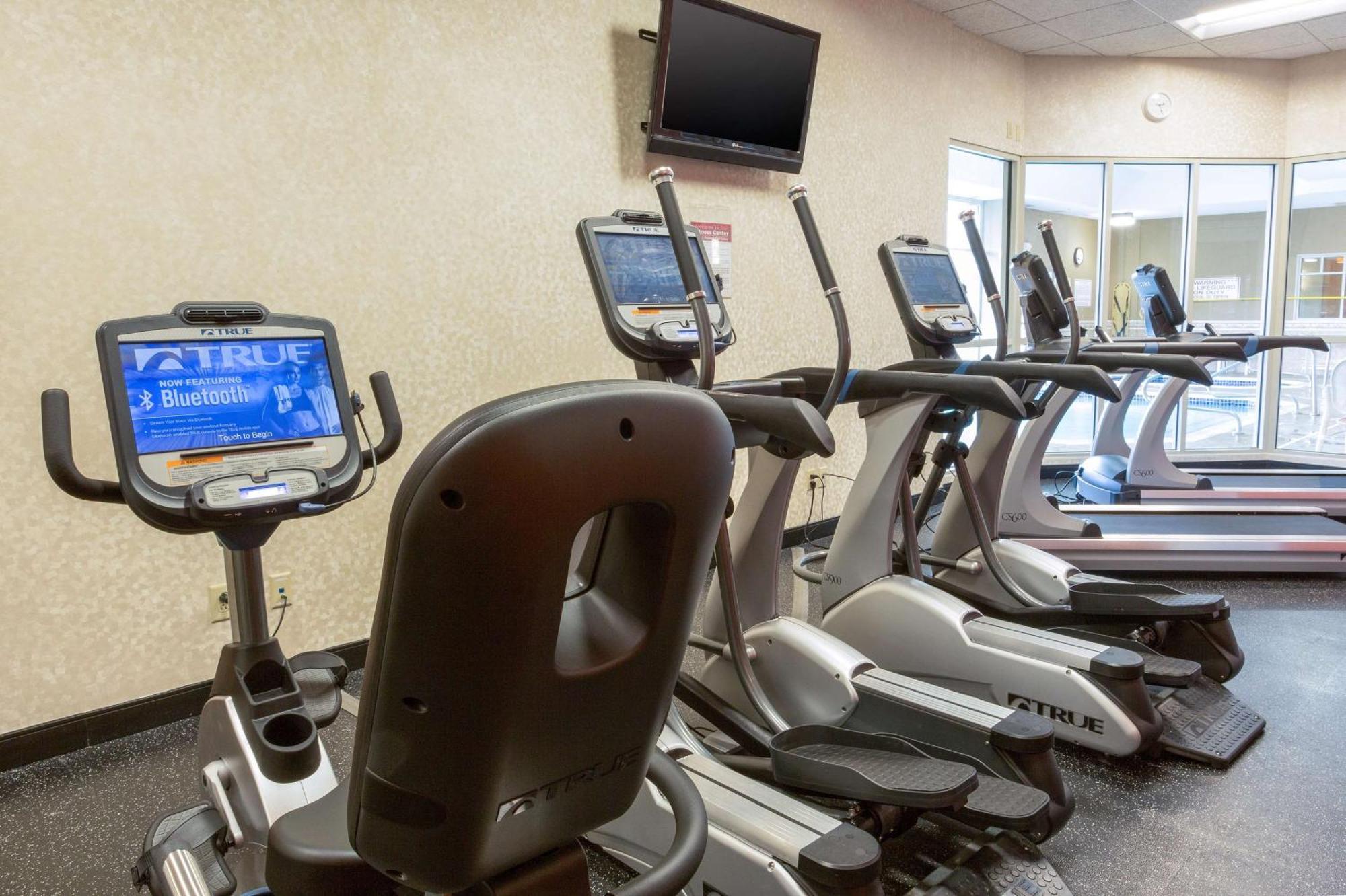 Drury Inn & Suites Dayton North Bagian luar foto
