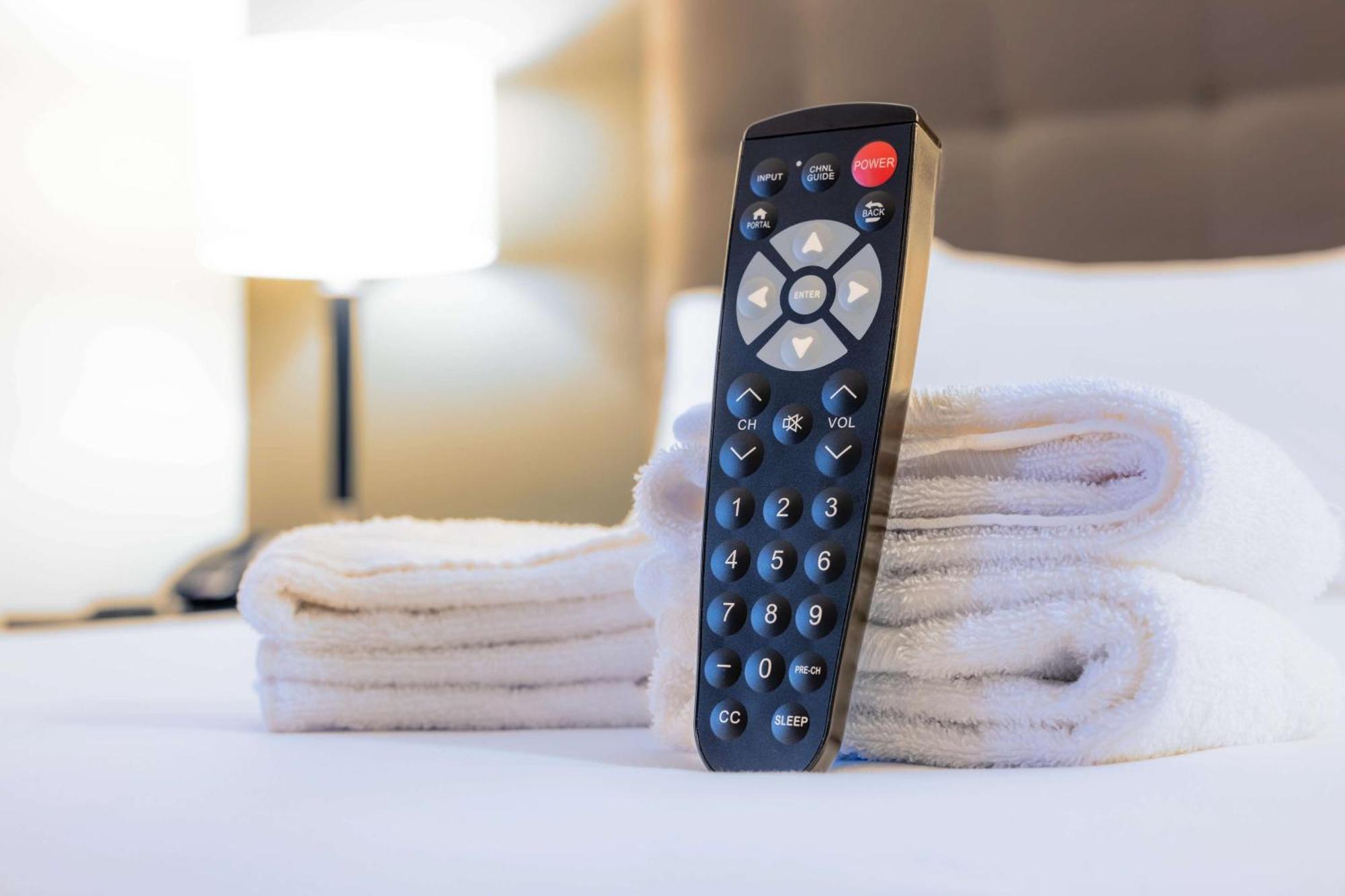 Drury Inn & Suites Dayton North Bagian luar foto